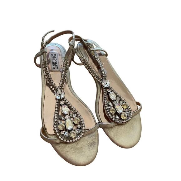 Badgley Mischka Womens Beige Embellished Leather Flat Jeweled Sandals Size 9M - Picture 6 of 8